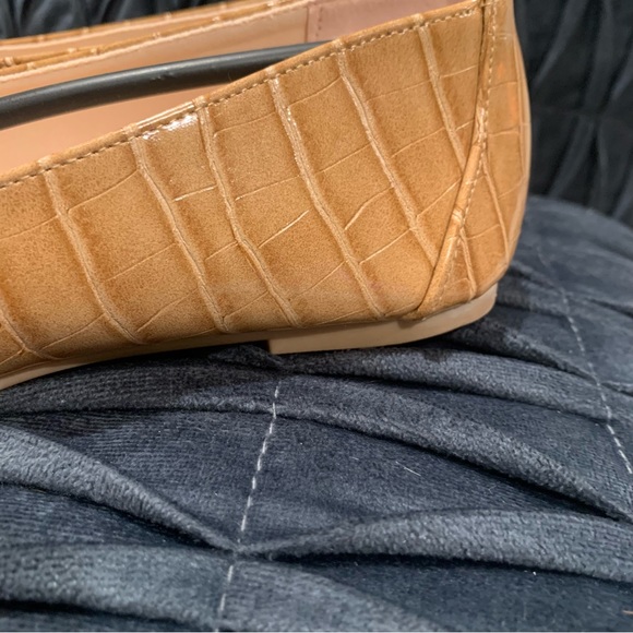 SHEIN Sz  6.5 Womens Slip on flats - NWT - Picture 3 of 5